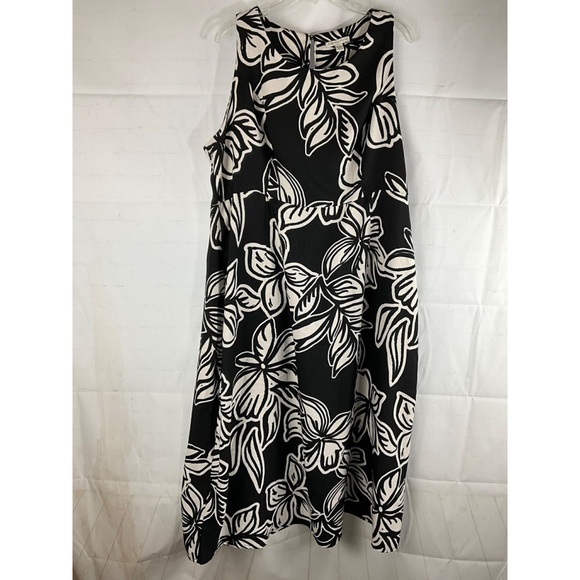 Cato Dresses & Skirts - Cato Floral Sleeveless Maxi Dress 18/20W Black White Sheath Used